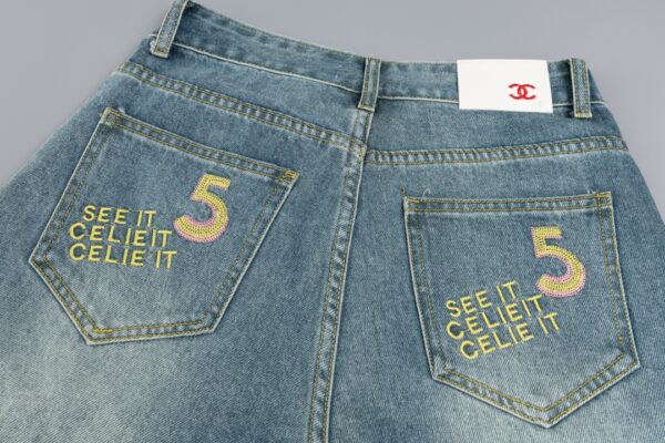 Chanel Jeans