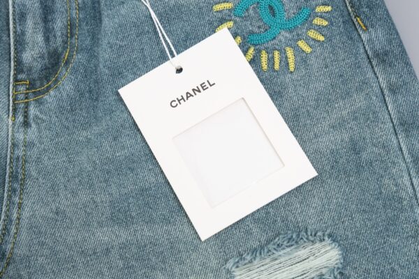 Chanel Jeans