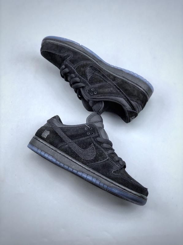 NIKE DUNK LOW HORSE