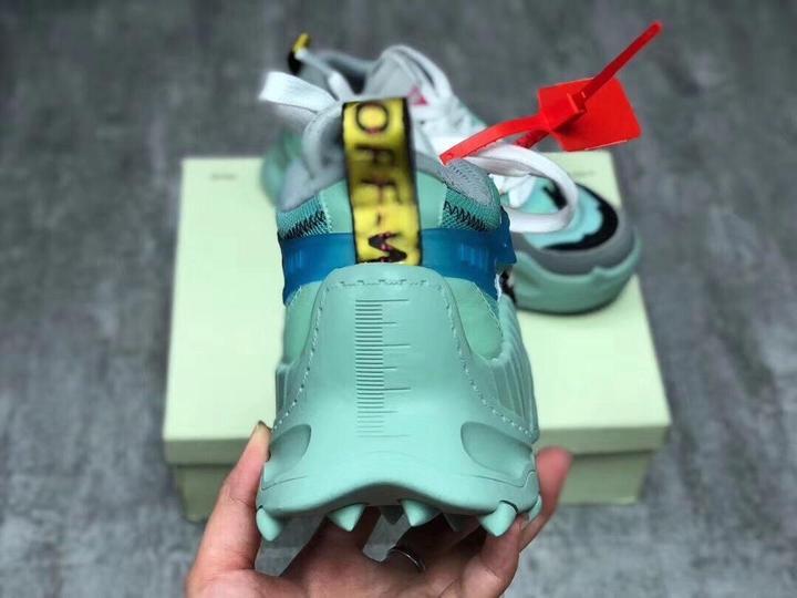 OFF-WHITE - SNEAKER