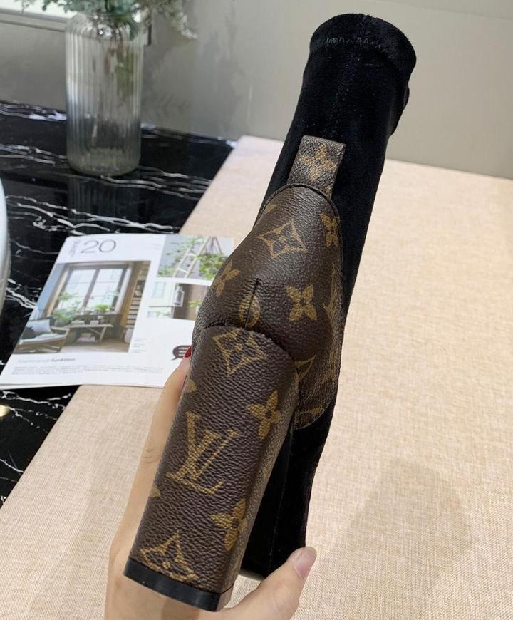 LOUIS VUITTON - WOMEN'S BOOTS