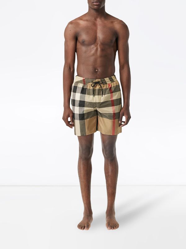 BURBERRY- SHORT